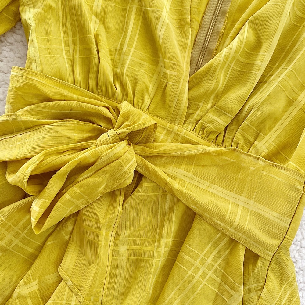 Yellow Ruffled Romper🌼 - Picture 6 of 7